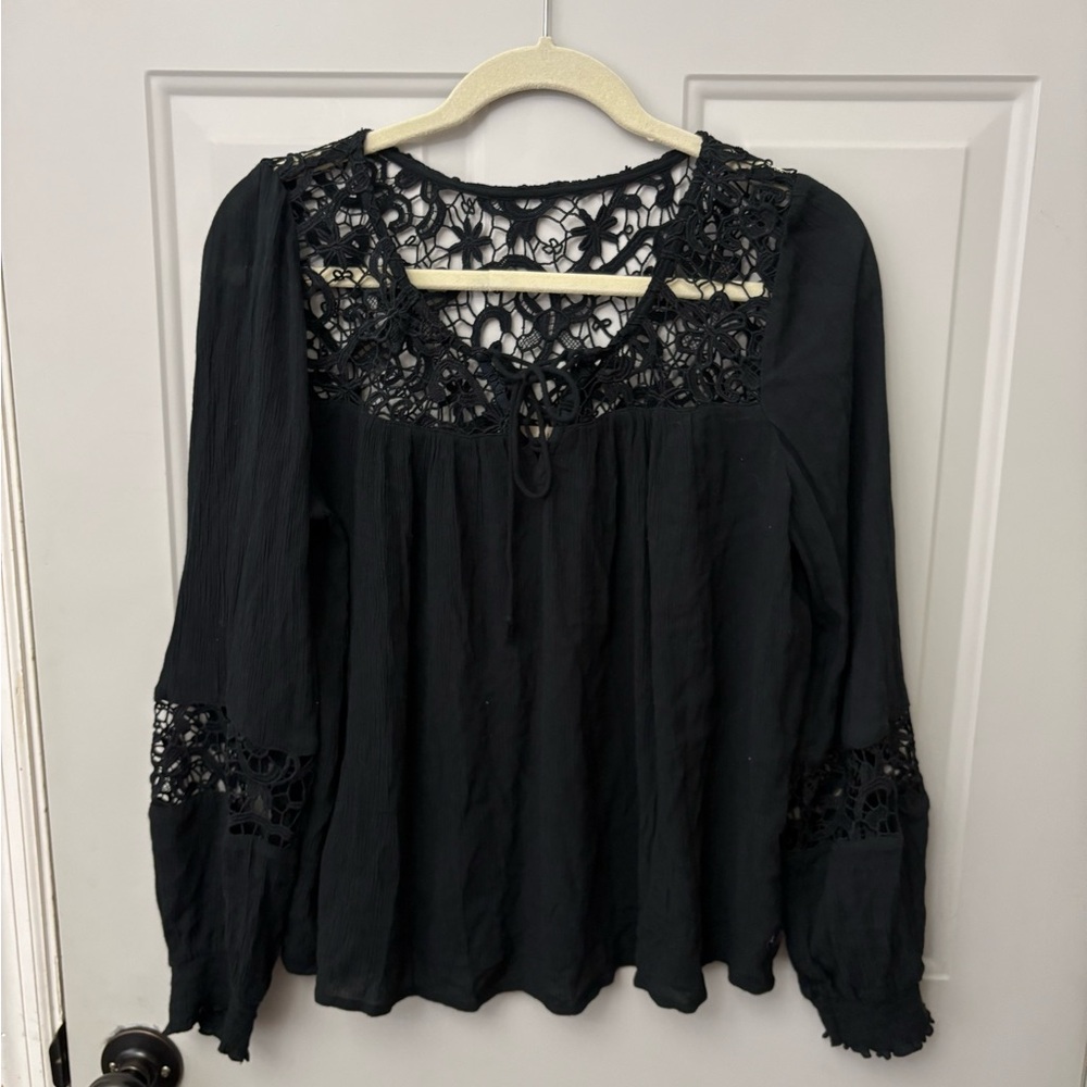 Hollister Black Crochet Yoke Peasant Blouse